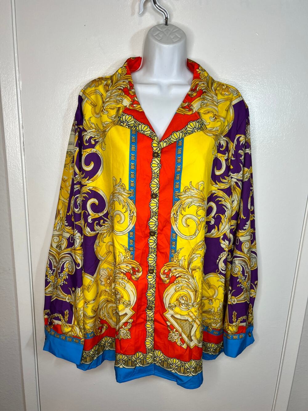 Women's Multi-Color Button Up Long Sleeve Roman Themed Paisley Blouse ~ Size 2XL